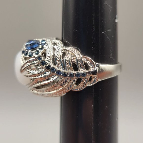 Moonstone Style Blue Rhinestone Cocktail Statement Ring Silver Tone Setting Size - Picture 5 of 9